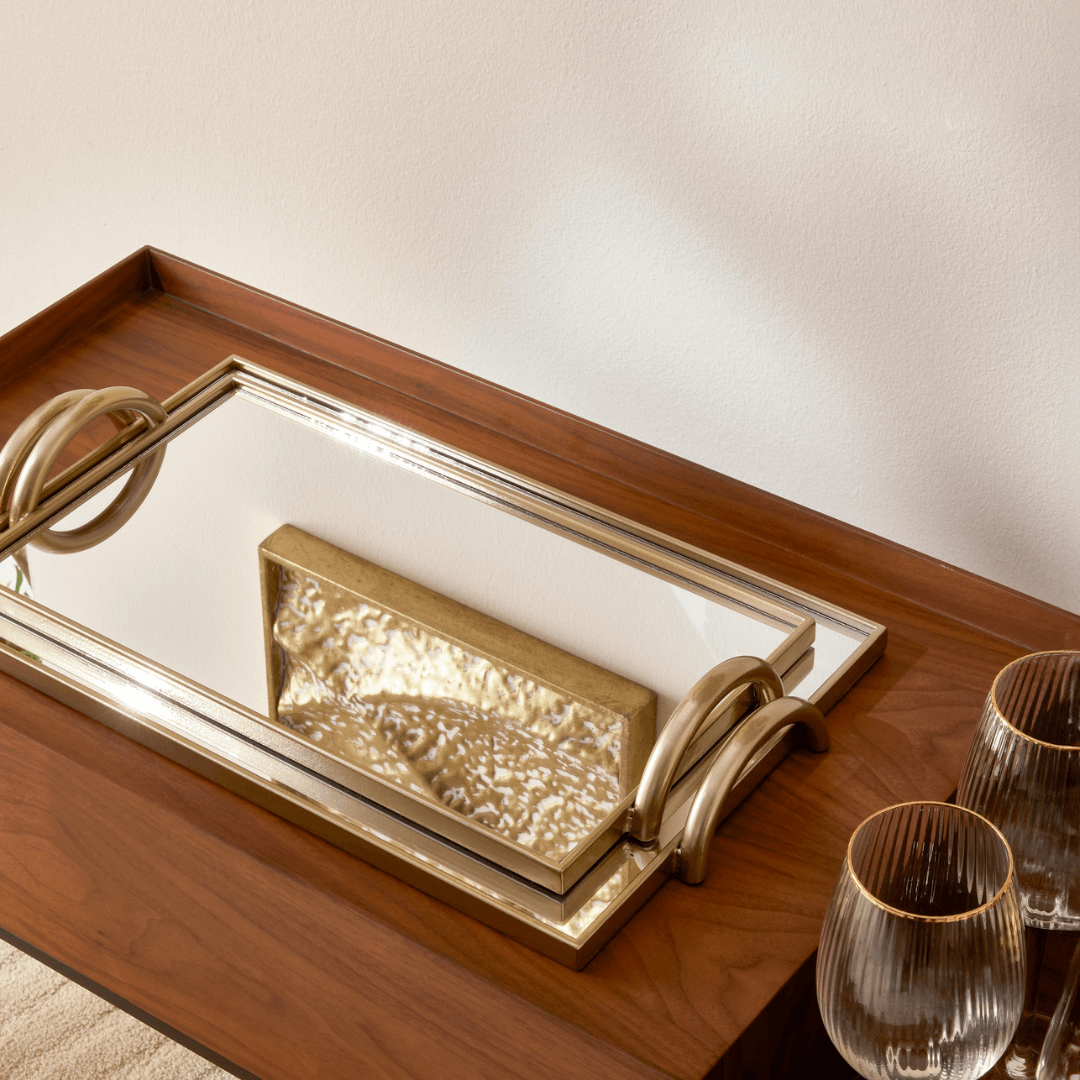 Bandeja em Metal com Espelho Dourado 45,5cm