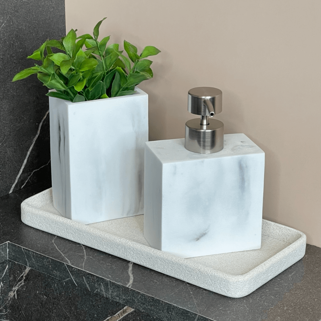 Dispenser Porta Sabonete Liquido em Poliresina Branco Marmorizado 15cm